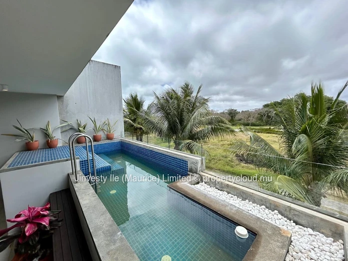 JINVESTY MAURITIUS : penthouse pool GOLF MONT CHOISY 790K€