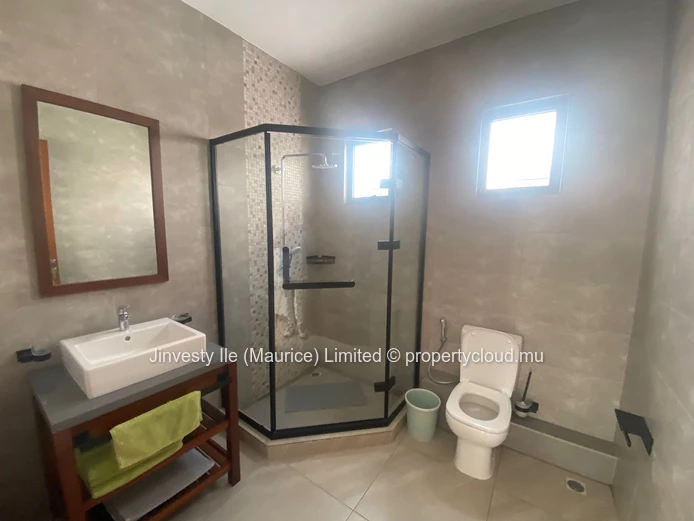 For Rent — Luxury 4-Bedroom En-Suite Villa | Victoria Estate, Grand Baie