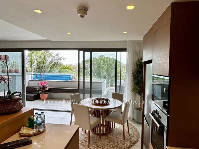 JINVESTY MAURITIUS : penthouse pool GOLF MONT CHOISY 790K€