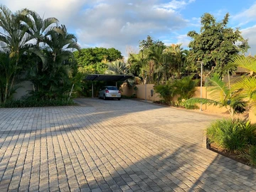 4 Bedroom Villa